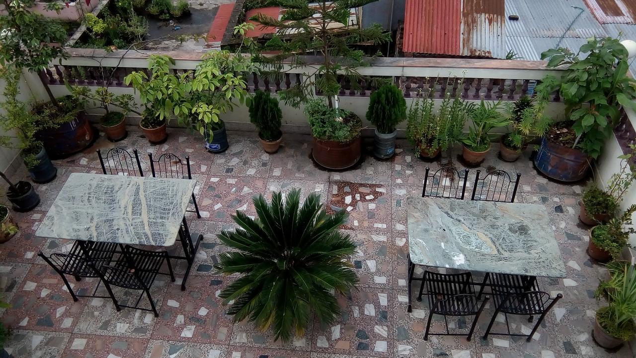Hotel Sweet Dreams Kathmandu Bagian luar foto
