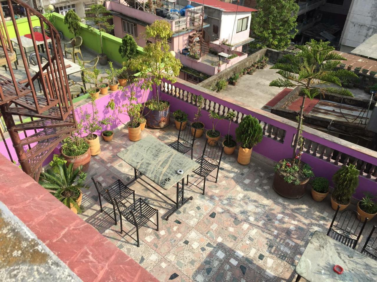 Hotel Sweet Dreams Kathmandu Bagian luar foto